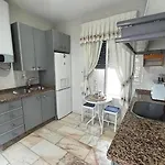 Casa Con Alma # Junto A Estación De Trenes Y Muy Cerca Del Centro * Córdoba