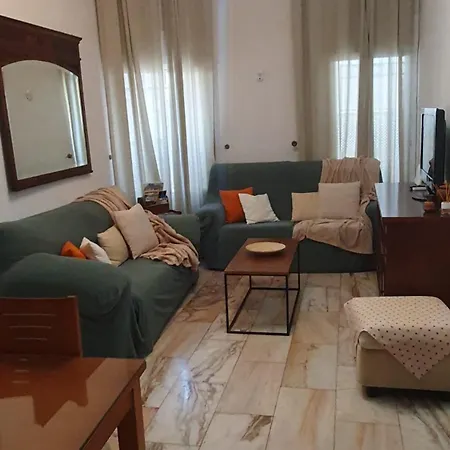 Casa Con Alma # Junto A Estacion De Trenes Y Muy Cerca Del Centro *