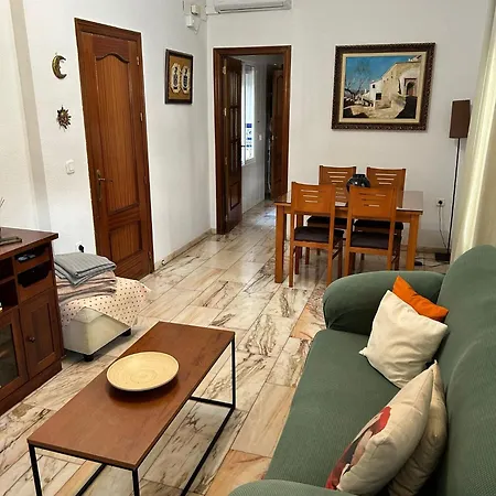 Casa Con Alma # Junto A Estacion De Trenes Y Muy Cerca Del Centro * Córdoba