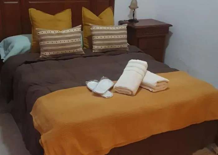 Casa Con Alma # Junto A Estacion De Trenes Y Muy Cerca Del Centro קורדובה