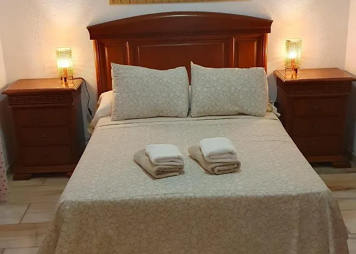 Casa Con Alma # Junto A Estacion De Trenes Y Muy Cerca Del Centro *