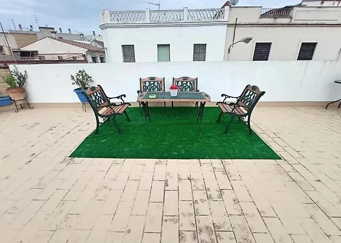 Casa Con Alma # Junto A Estacion De Trenes Y Muy Cerca Del Centro