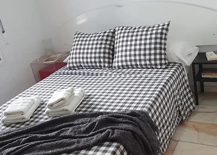 Casa Con Alma # Junto A Estacion De Trenes Y Muy Cerca Del Centro