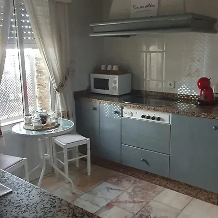 Casa Con Alma # Junto A Estacion De Trenes Y Muy Cerca Del Centro 펜션 *