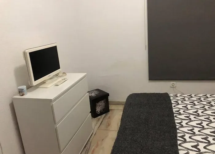 Hébergement de vacances Casa Con Alma # Junto A Estacion De Trenes Y Muy Cerca Del Centro